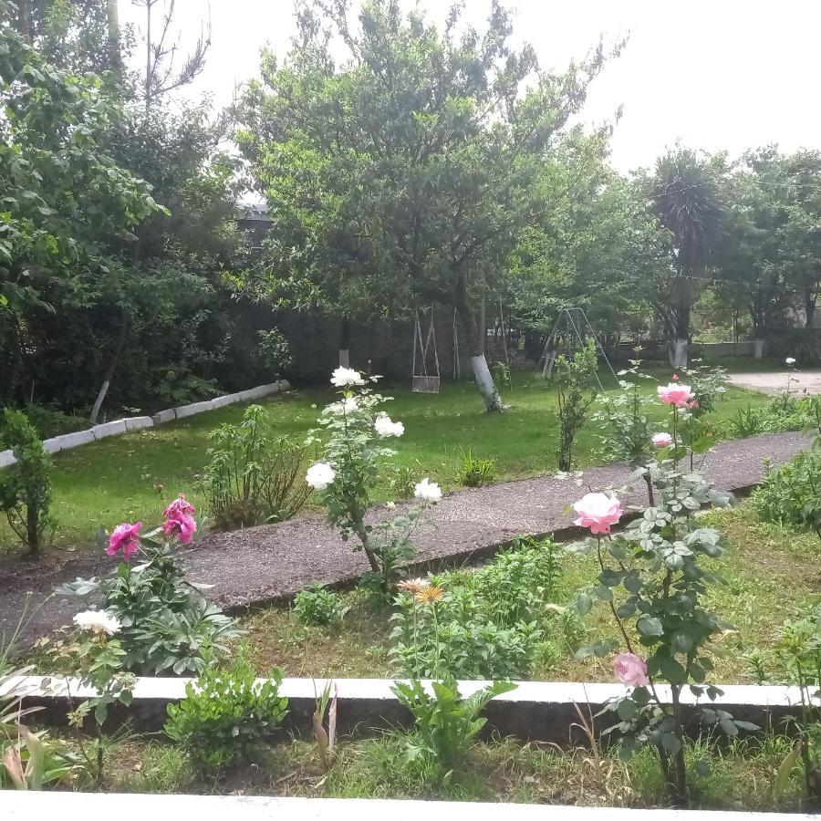 Dani'S House Apartment Кобулети Екстериор снимка